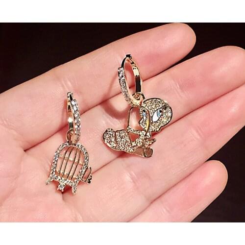 New Fashion Asymmetric Hoop Earrings Micro Mosaic AAA+ Zircon Cute Canary Pendant Earrings for Women Monacon Jewelry