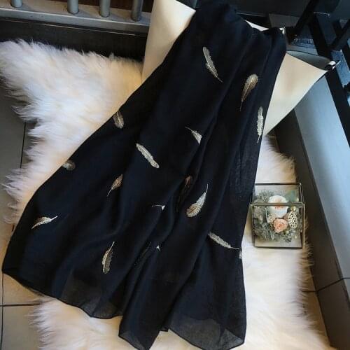2018 Women Scarves Gold Embroidery Feather Cotton Scarf Ladies Elegant Spring Summer Travel Shawl Air Conditioning Black Scarf