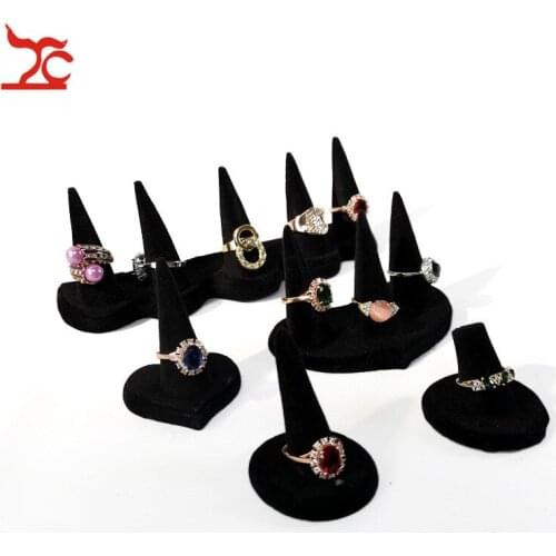 Fine Black Velvet Cute Finger Tip Mountail Jewelry Ring Display Holder Charm Resin Ring Display Storage Organizer Stand Showcase