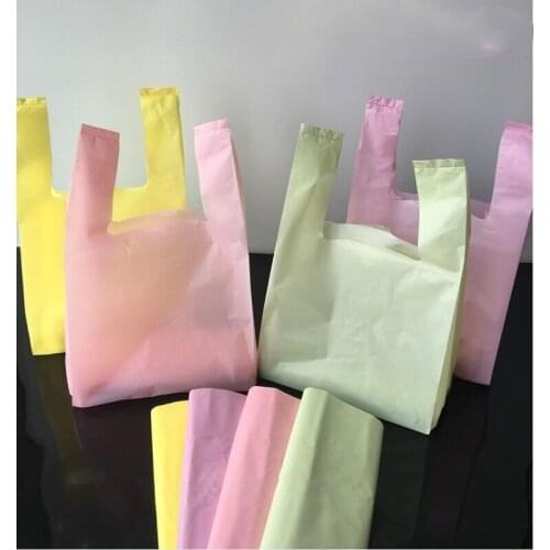 Portable Plastic Bag 50pcs Cake Wrapping Food Take Away Packaging Bags Colored Plastic Bag With Handle Supermarket Supply