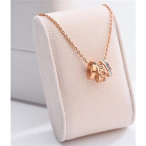 2021 Korean Style Fashion Hollow Roman Numerals Zircon Rings Pendant Women Necklace Ladies Rose Gold Clavicle Chain Jewelry