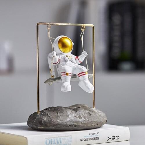 Modern style astronaut Statues Creative Sculptures Miniature Figurines Craft Office Home Decoration Accessories Christmas gift