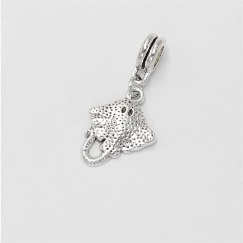 12pcs Devil Fish Charms Beads Suitable for Womens Necklace Bracelet Pendants DIY Jewelry Making