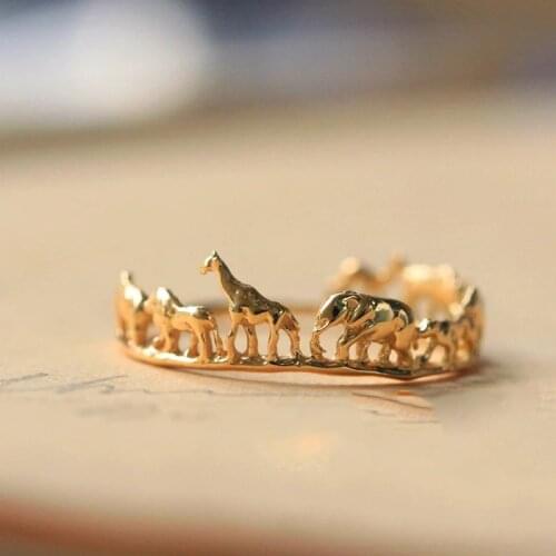 Trendy Female Animal Party Ring Classic Gold Color Wedding Rings For Women Punk Bridal Hollow Thin Engagement Ring