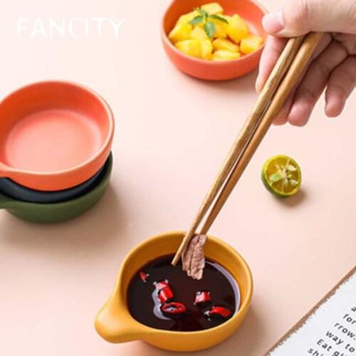 FANCITY Japanese style seasoning dish ceramic small dish home creative cute dipping dish small dish soy sauce dish vinegar dish