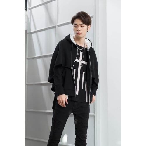 New mens Hoodie in autumn and winter with slim and plush thick coat