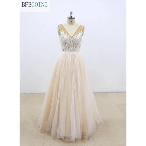 Champagne Tulle Lace V-Neck Bridal Dresses Sleeveless Floor -Length A-Line Wedding Gowns Custom Made