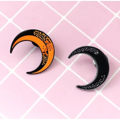 Moon enamel brooch black orange bloody moon punk brooch personality accessories clothes backpack badge jewelry gift