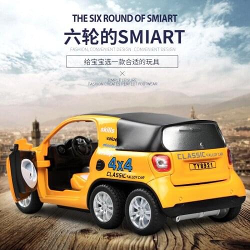 Electronic Car Models Die-cast Alloy Simulation Auto Mobile Vehicles gld3 toys for Children 6 wheels Benz Smart Mini Car 1:32