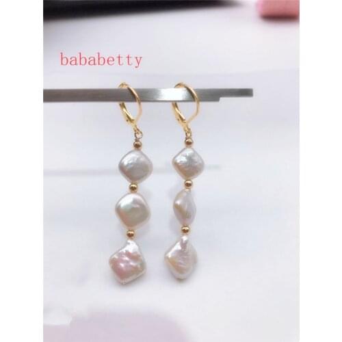 New white Natural Freshwater Irregular baroque 10MM Pearls Earrings Women