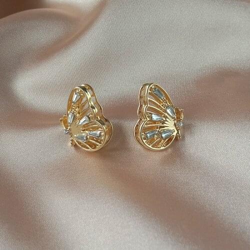2021 New Fashion Cute Gold Color Butterfly earring For Women Earring Gifts Jewelry Premium Luxury Zircon Earrings Kpop Earrings