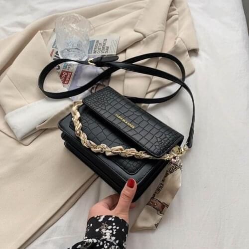 2021 new shoulder bag stone grain messenger bag fashion lady small bag silk scarf female bag chain bag lady bag
