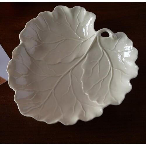 Nordic relief 3D leaves irregular ceramic plate fruit plate fish dish Western food tray wedding gift white plate set CL110602