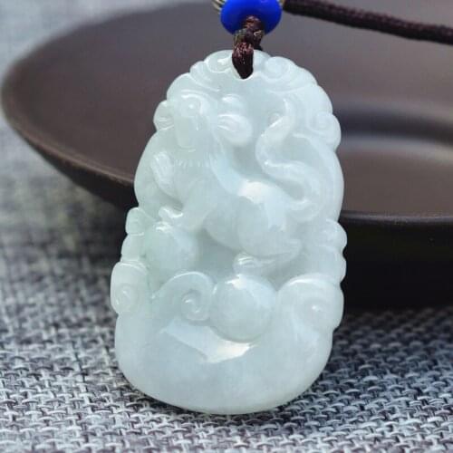 Drop shipping Wholesale 100% Natural Pale Green Pendant Hand-Carved Zodiac Pendant Necklace Fashion men Jades Jewelry