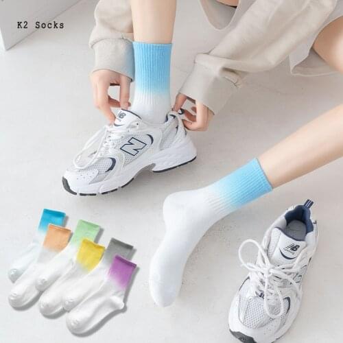 New Comfortable Gradient Color Tie-dye Sockings Cotton Kawaii White Vortex Funny HipHop Fashion Soft Art Happy Girls Women Socks