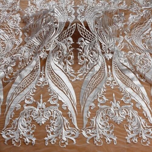 New arrivals off white fashion pattern on mesh embroidred lace fabric for wedding/evening dress fabric by yard