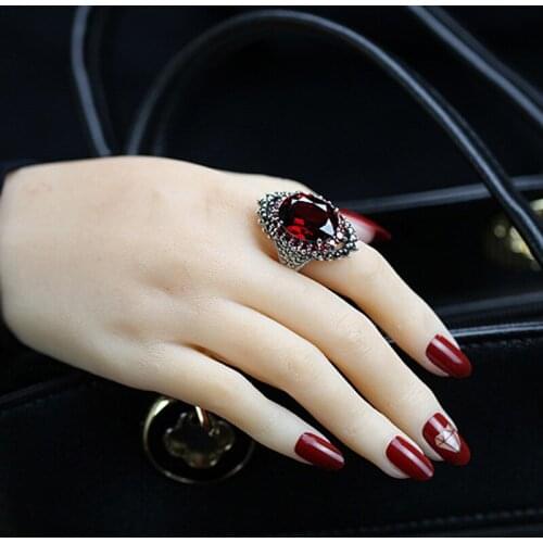 Yazi Rings With Crystals