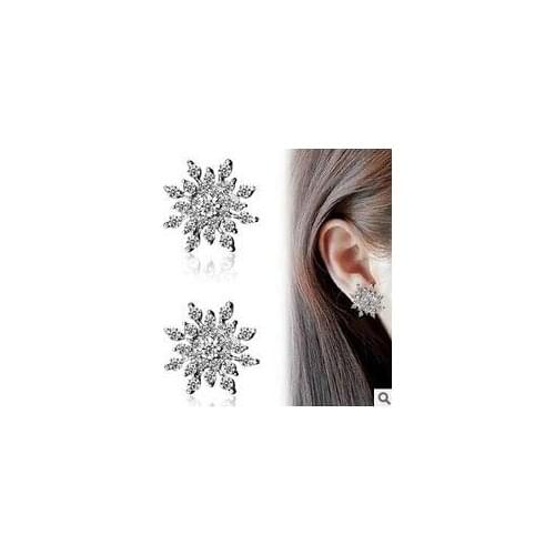 2020 Exquisite high quality fashion jewelry ear rhinestones sparkling rhinestone snowflake Stud Earrings for woman