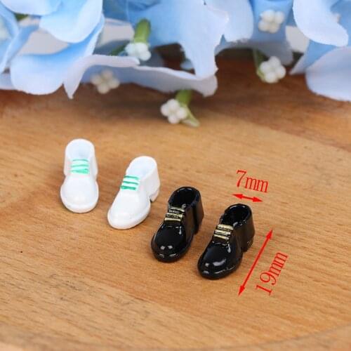 1/12 Dollhouse Miniature Accessories Mini Leather Shoes Simulation Model Toys for Doll House Decoration