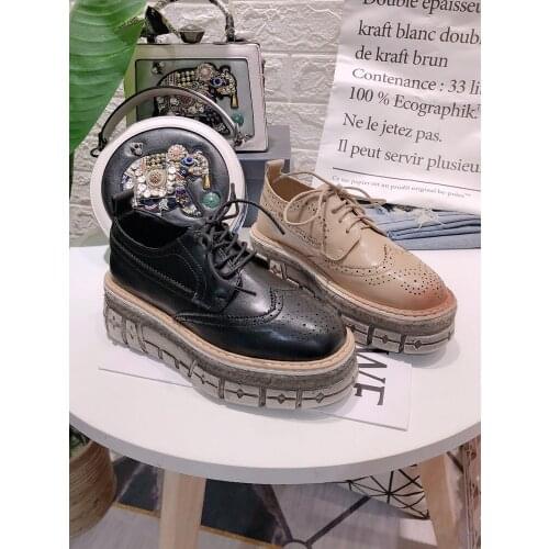 Spring and autumn new style leather thick-soled carved lace-up womens shoes Korean version increased low-top casual shoes