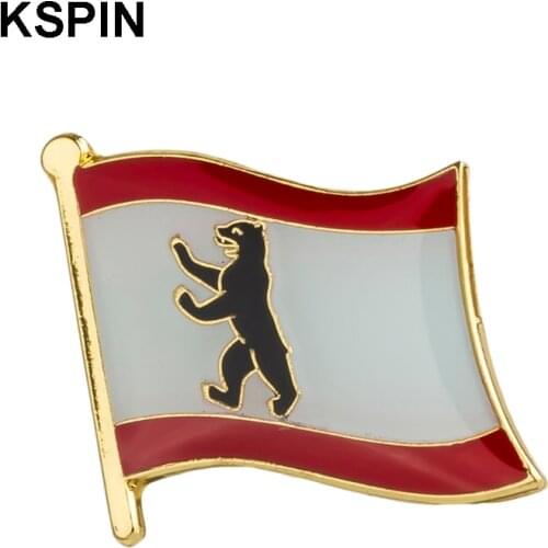 Berlin Flag Badge Metal Germany Flag Badge Badges for Clothes Button on Brooch Plating Brooches for Jewelry
