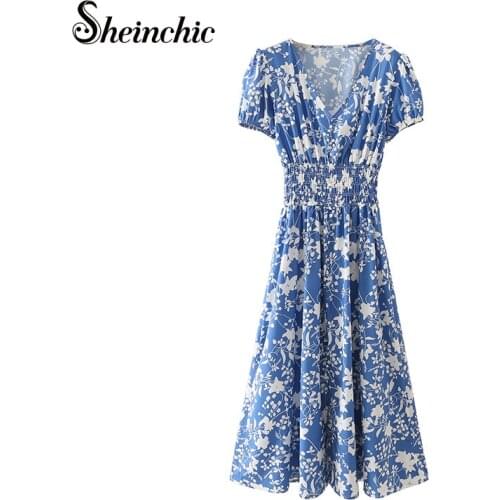 Elegant Vintage Blue Floral Printed Long Dresses for Women 2021 Summer V-neck Short Sleeve Pleated Bohemian Beach Dress