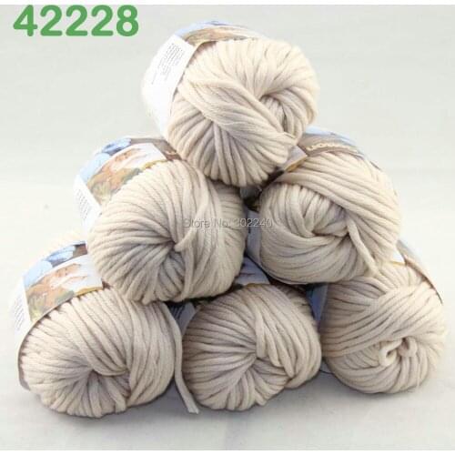 LOT of 6 Balls X 50g Special Thick Worsted Cotton Knitting Yarn Cream 2228