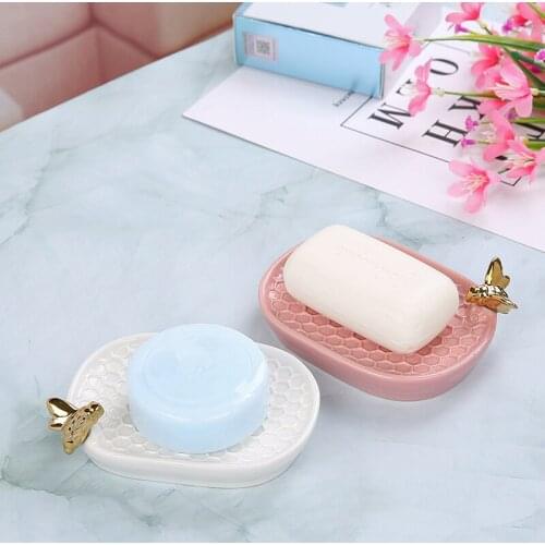 NEWYEARNEW 1piece Ceramic Soap Box Tray Holder Plate Love bee Dish Ornaments Home Furnishing Decoration Gifts