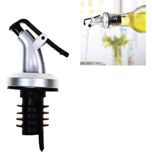 Liquor Dispenser Nozzle Lock-Plug Oil Wine Vinegar Bottle Can Stopper Pourercan pour beer wine vinegar syrup juice sauce oil etc