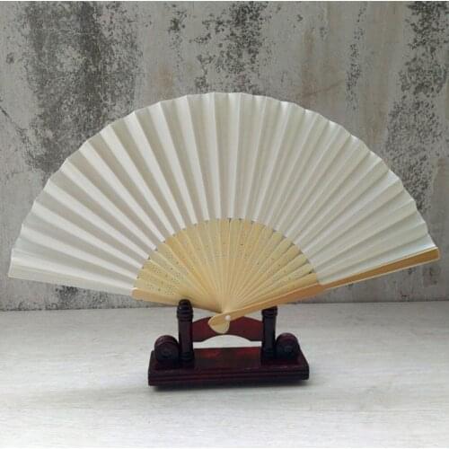 Beautiful Pattern Folding Dance Wedding Party Lace Silk Folding Hand Held White Fan 7-inch low-key fashion Hand Held Fan Z30628