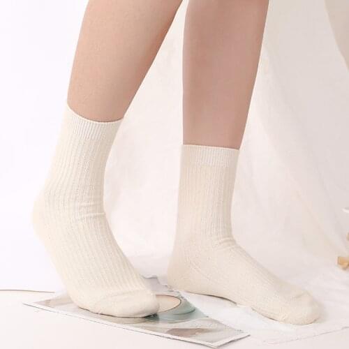 New Arrived Spring Simple Harajuku No Dyeing Pure Cotton Healthy Street Casual Woman Crew Socks Man Breathable Middle Tube Socks