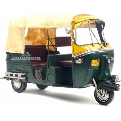 The iron hand wrought iron 1948 taxi Retro Tin arts and crafts home furnishings restaurant decoration