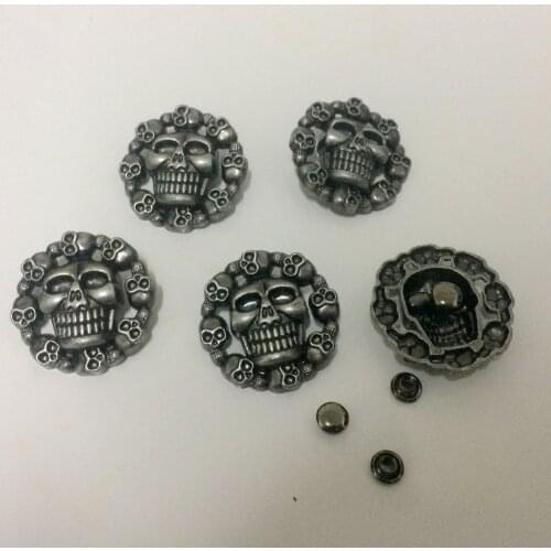 New Coming 30PCS 28MM Antique Silver Round Skull Studs Rivet Punk Skull Studs Spike Shoes Belt Bag Accessorie Leather Craft
