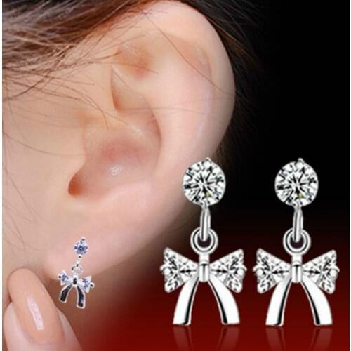 Korean version of the new fashion jewelry temperament earrings foreign trade crystal earrings bow women elegant earrings