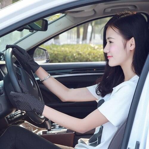 Female Summer Driving Sunscreen Printed Dots Thin Spandex Gloves Women Elegant Fashion Elasticity Short Non-slip Dance Glove A70