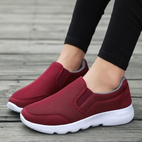 Casual Women Running Shoes Mesh Platform Elderly Loafers Tennis Female Woman Sneakers Ballet Flats For Women 2021