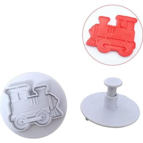 4 Pcs Plastic Cookie Cutters Cake Fondant Molds Biscuit Moulds Plane Car Train Ship Shapes STTA889