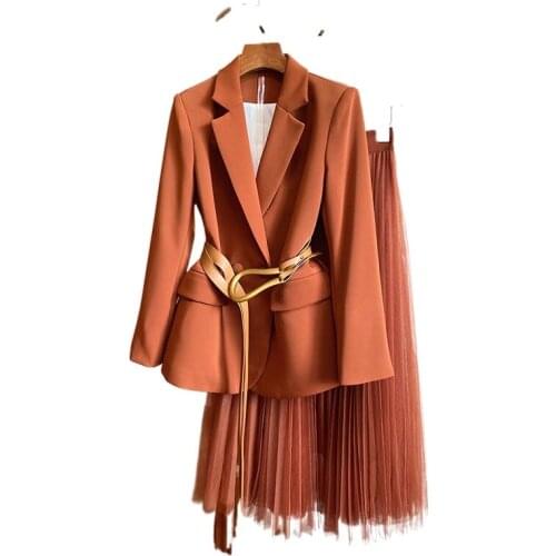 High-end quality 2021 spring new caramel suit jacket + mesh skirt professional two-piece suit