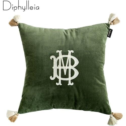 Diphylleia 2021Spring Designer Letters Chenille Fabric Embroidery Invisible Zipper Square Pillowcase cushion Cover with tassels