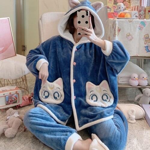 Autumn Winter Womens Pajamas Ladies Flannel Pyjamas in cold day Lovely Thickened Coral Down Sleepwear Kawaii Bathrobe