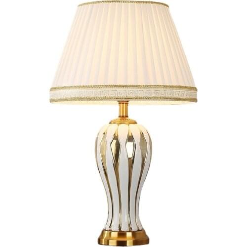European-Style Ceramic Table Lamp for Bedroom Living Room Bedside Lamp Study Desk Lamp Creative American Modern Ins Warm Lamp