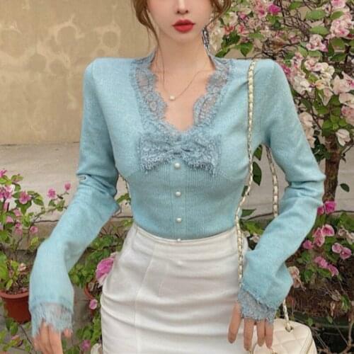 Vintage Knitted Shirts Ladies Casual V-Neck Lace Slim Blouse and Tops Women 2021 Spring Korean Style Sexy Shirt Female Elegant