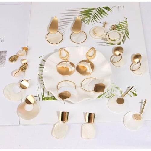 Fashion 2019 Newest Boho White Shell Drop Earrings For Women Bohemian Round Square Gold Metal Geometric Dangle Hanging Earrings