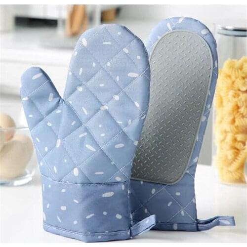 Creative Microwave Gloves BBQ Grilling Oven Baking Mitts Cooking Tool Heat-Resistant Silicone Kitchen Non-Slip Baking Mittens