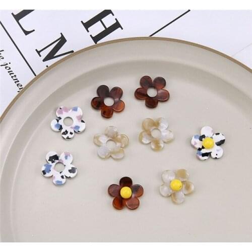 10pcs/lot Acetic Acid Resin Ins Wind Cream Granules Cute Korean Flower for Women Earrings Diy Handmade Jewelry Accessories Plant