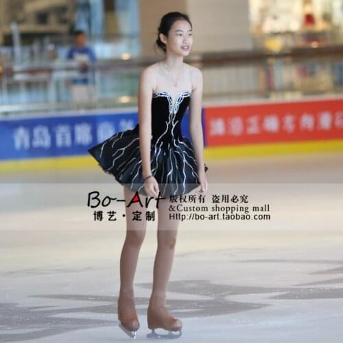 Blue Ice Figure Skating Dress For Kids Fashion New Brand Competition Figure Skating Dresses Crystal Custom DR3625