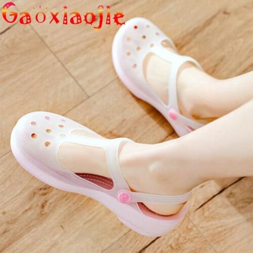 Thick Bottom Slope With Hole Shoes Women Summer Non-slip Slippers Mary Jane Discoloration Beach Shoes Soft Bottom Jelly Sandals
