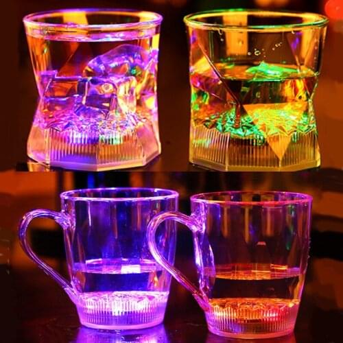 Luminous Cup Lighting Up with Water Cups Liquid Induction Flash Cup for Party Decorations Liquid Juice beer Cup Container mug