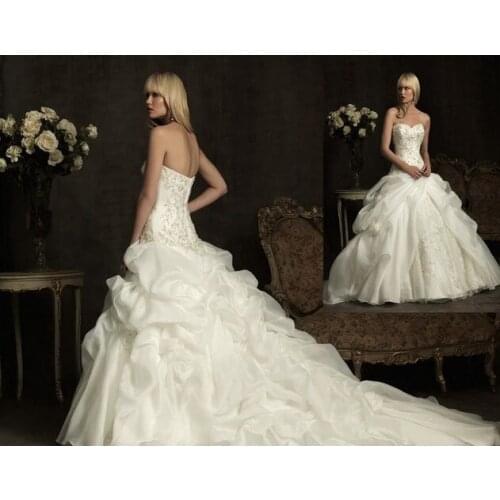 Free shipping 2018 fashion bride vestido formal embroidery organza sweetheart bridal ball gown party mother of the bride dresses