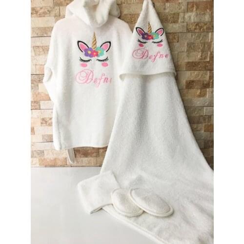 Jaju Baby Handmade, Unicorn Embroidered and Name Special Embroidered Bathrobe SET